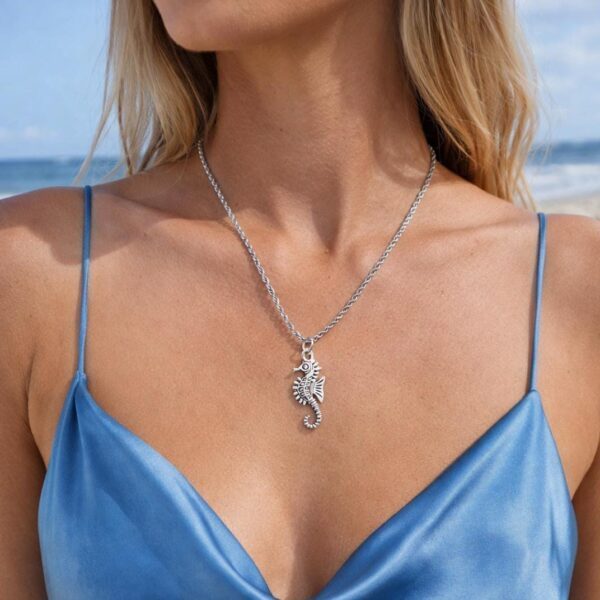 Colar Cavalo Marinho